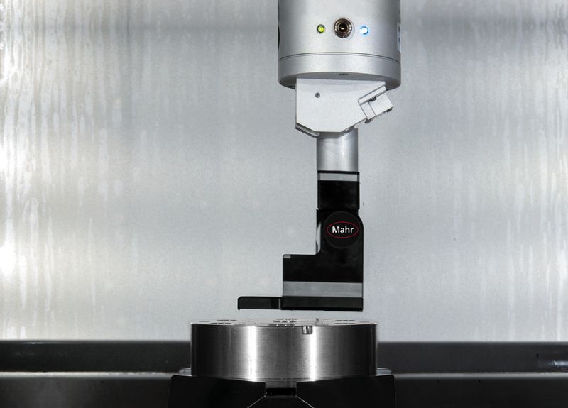 Mit dem MarSurf MC 510 erhalten Kunden eine innovative automatisierte Lösung, um Oberflächenrauheiten an Werkstücken normgerecht und hochgenau direkt in der CNC-Fertigungsmaschine zu messen. 