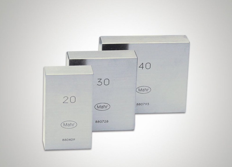 Fast and reliable testing of gage blocks